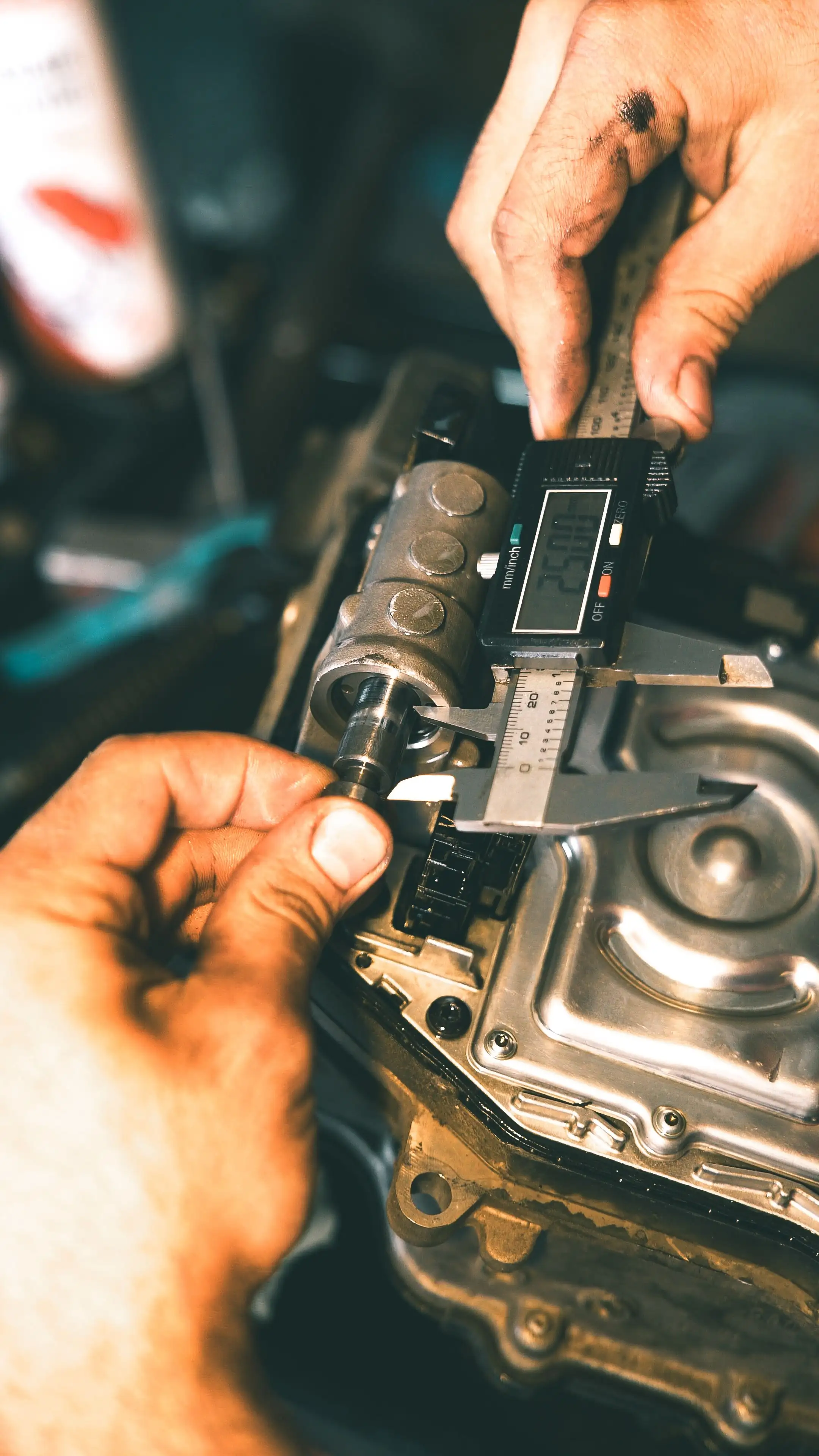 High-precision checking jigs, fixtures and gauges for automotive assembly lines